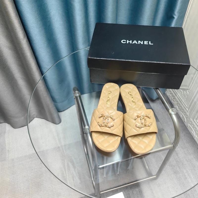 Ch*el slippers